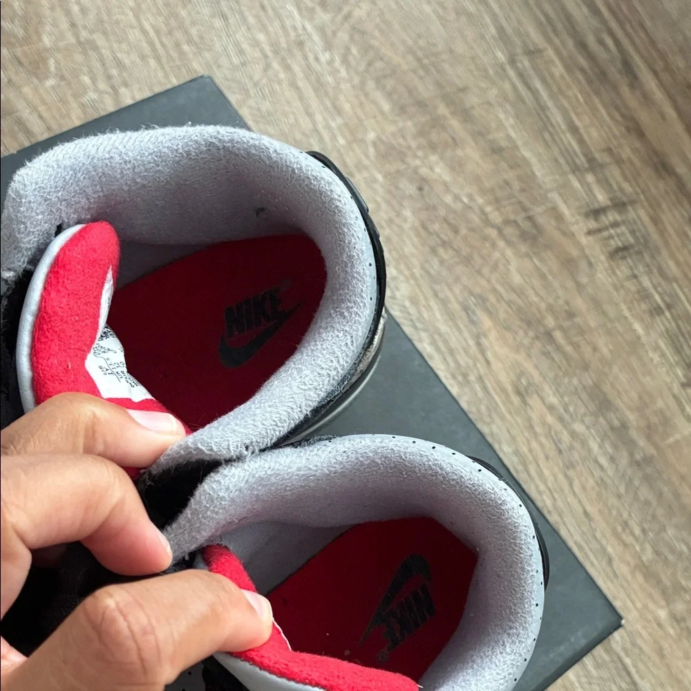 Jordan Kids Black and Gray Sneakers - Picture 15 of 16